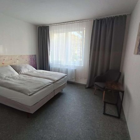 Apartmany Nad Splavem Зноймо Экстерьер фото