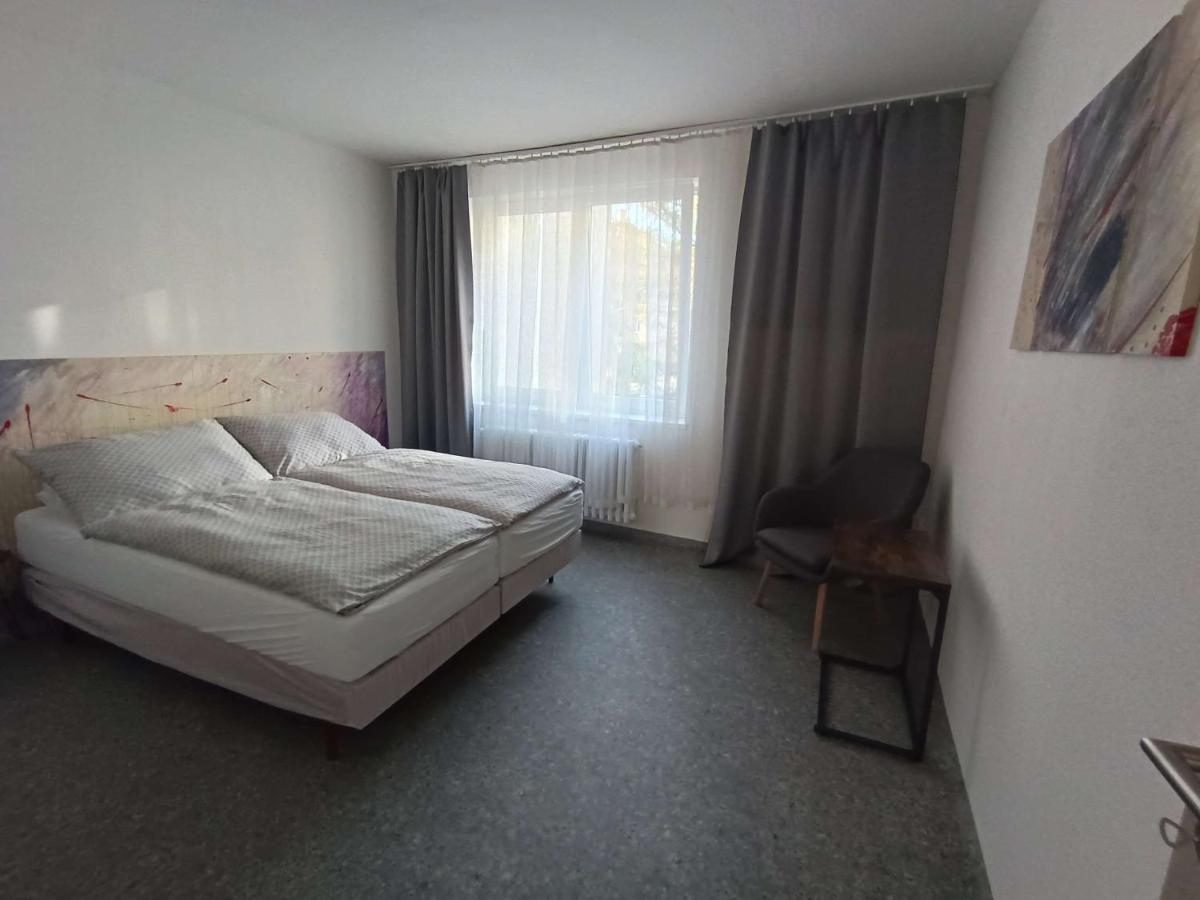 Apartmany Nad Splavem Зноймо Экстерьер фото